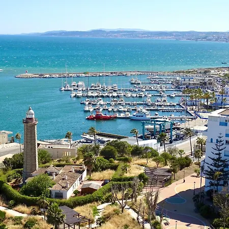 Spacious With Terrace And Garden Close To The Sea * Estepona